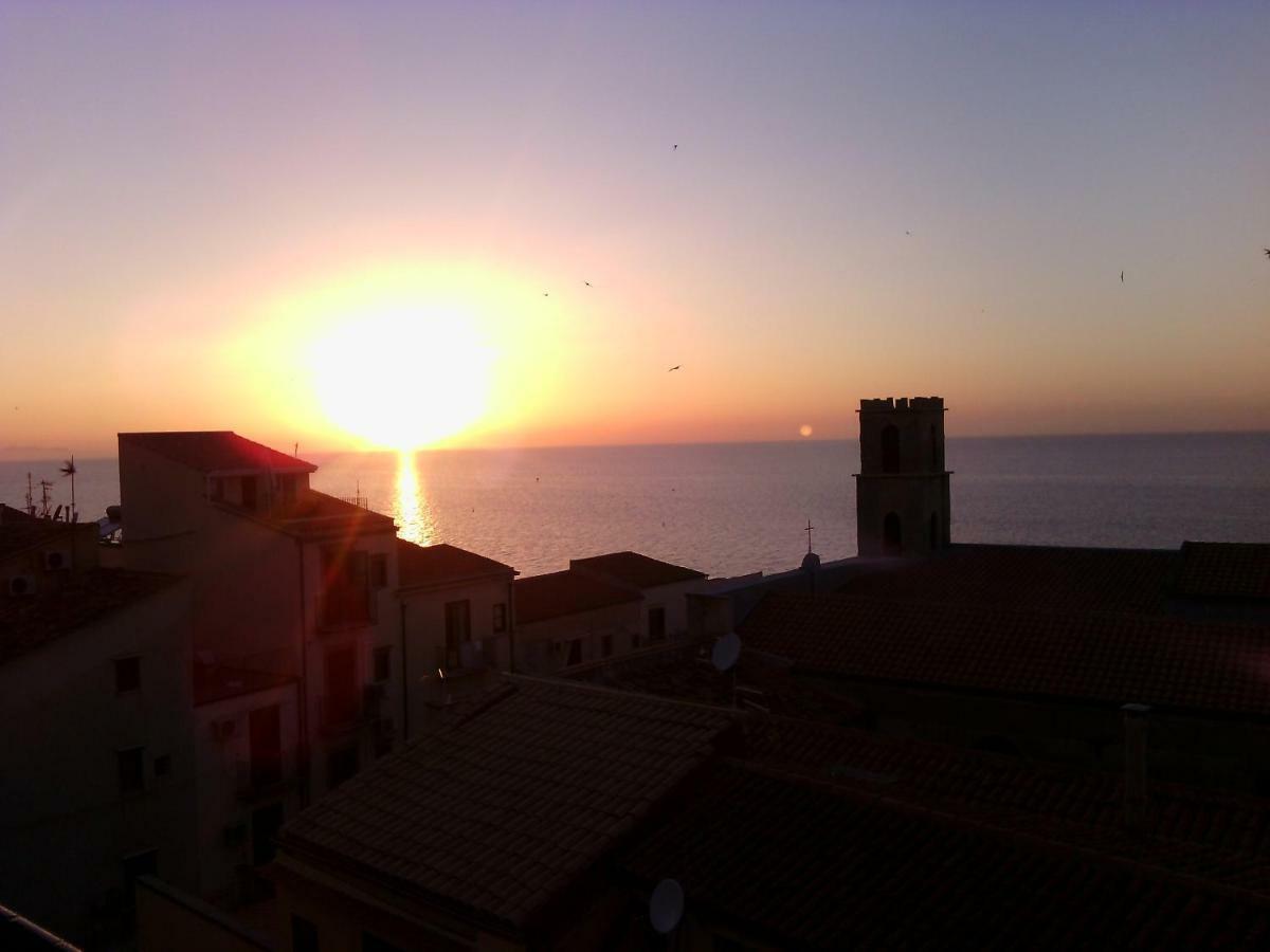Casa di Anna Apartment Cefalu Bagian luar foto